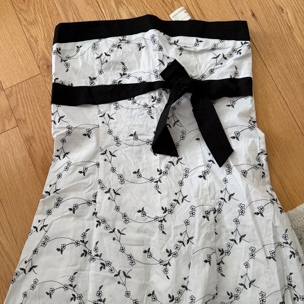Costa Blanca summer dress with black bow detail - size large - Picture 2 of 5
